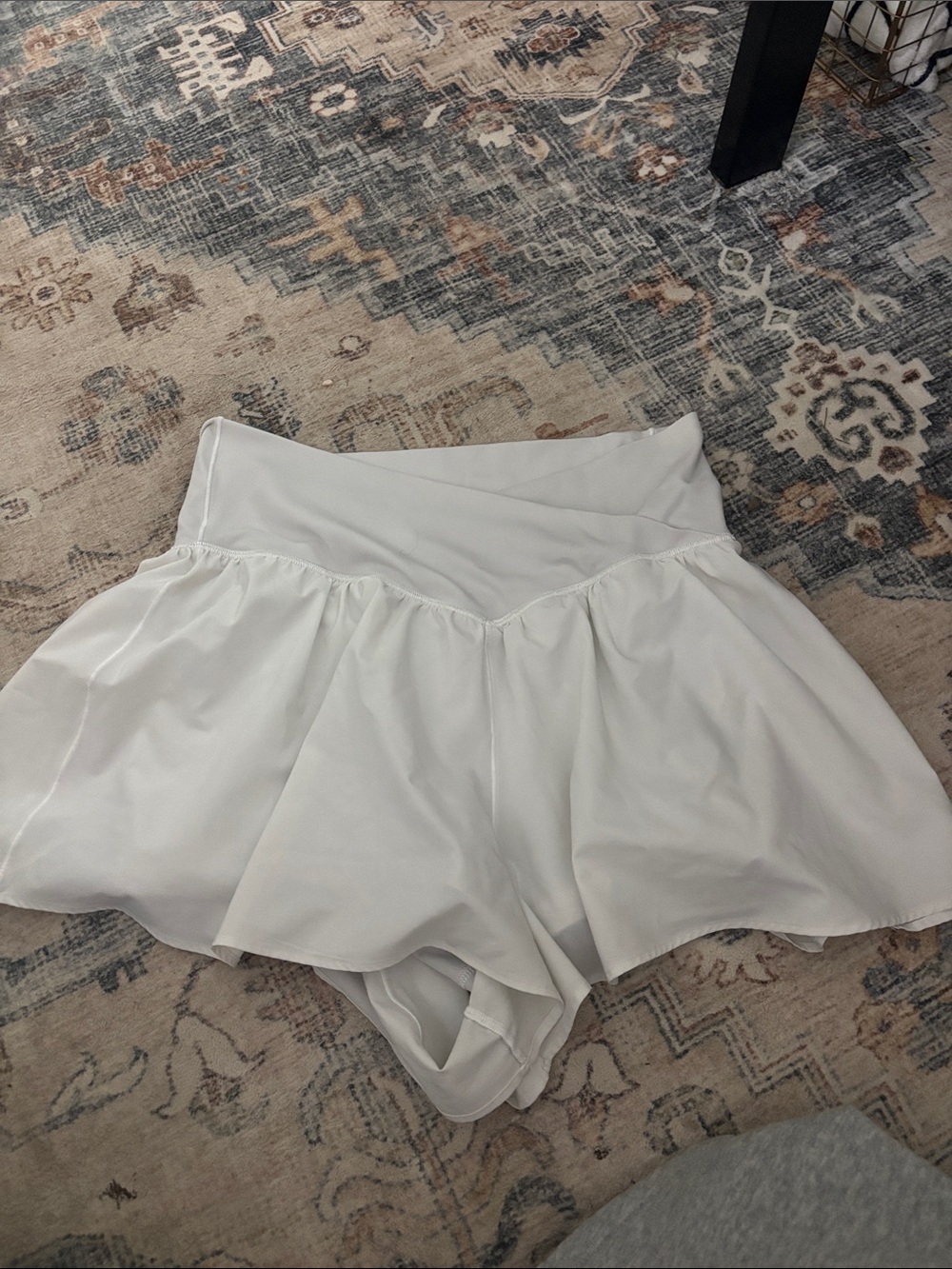 aerie White Flowy Skort Shorts